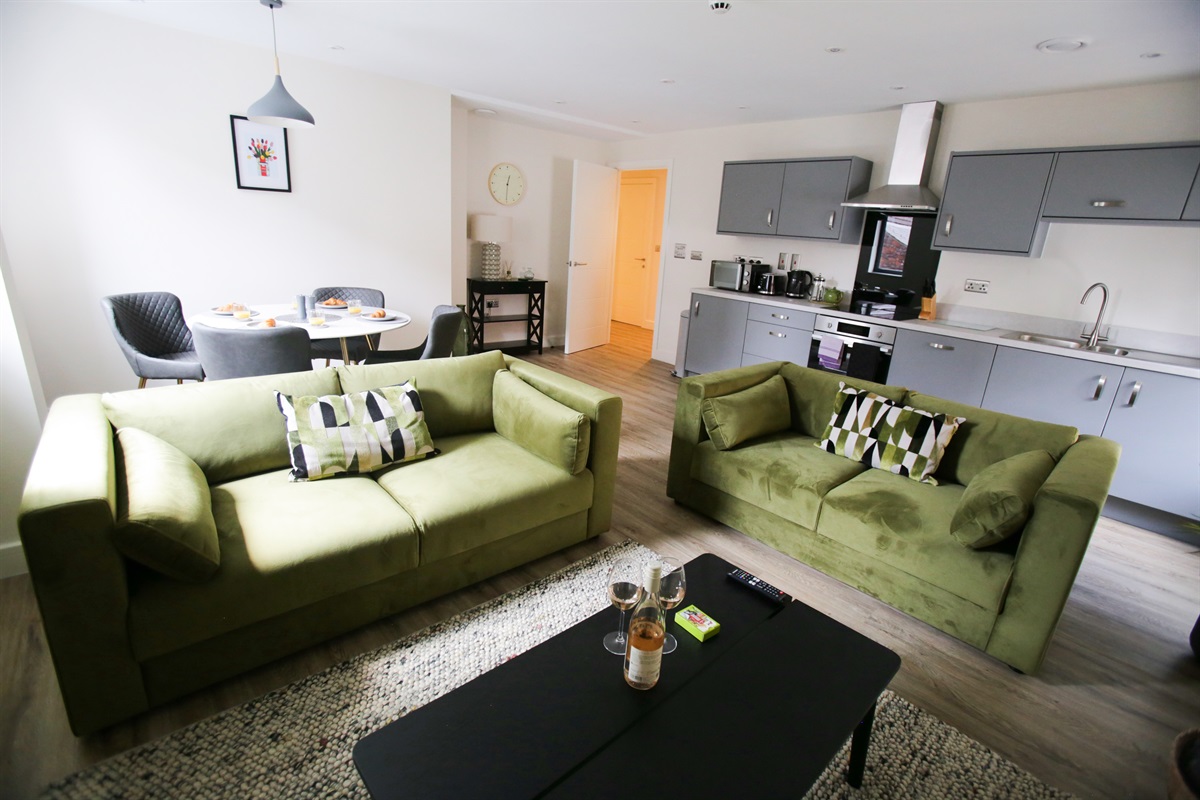 Open Plan Living/Dining/Kitchen