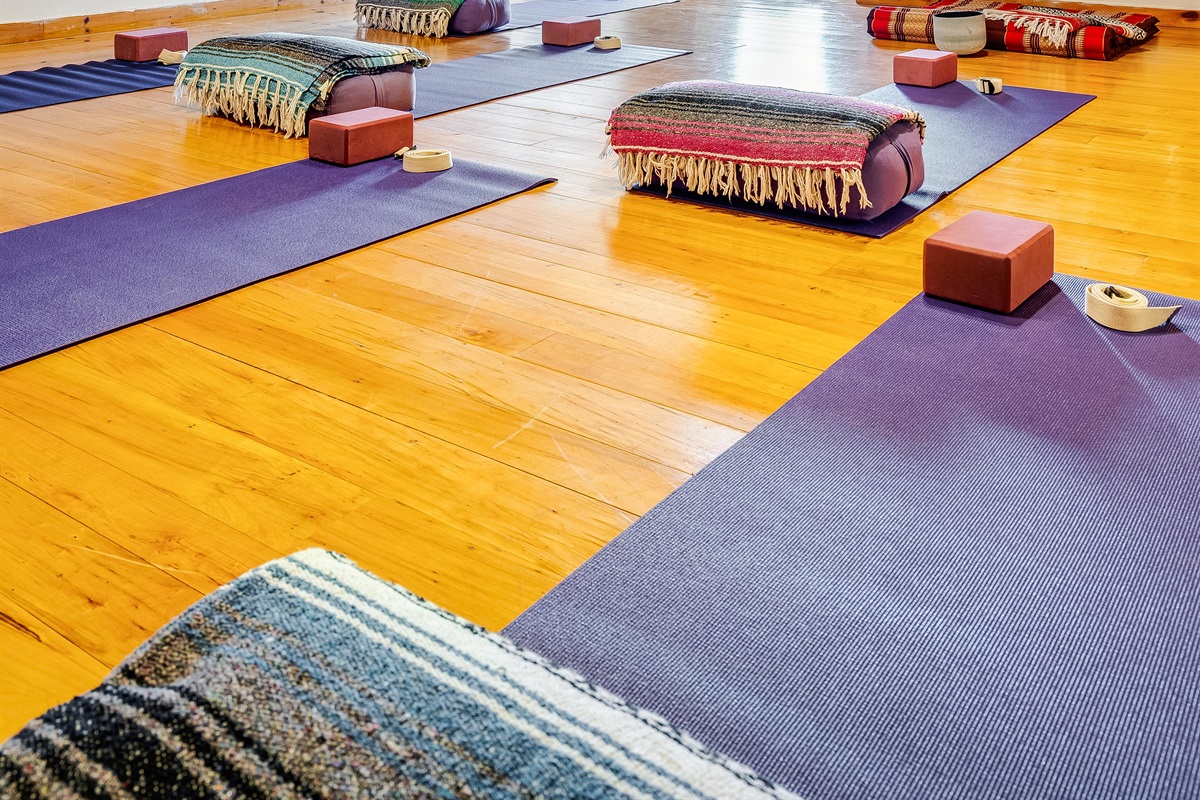 Guests have shared access to the yoga loft.