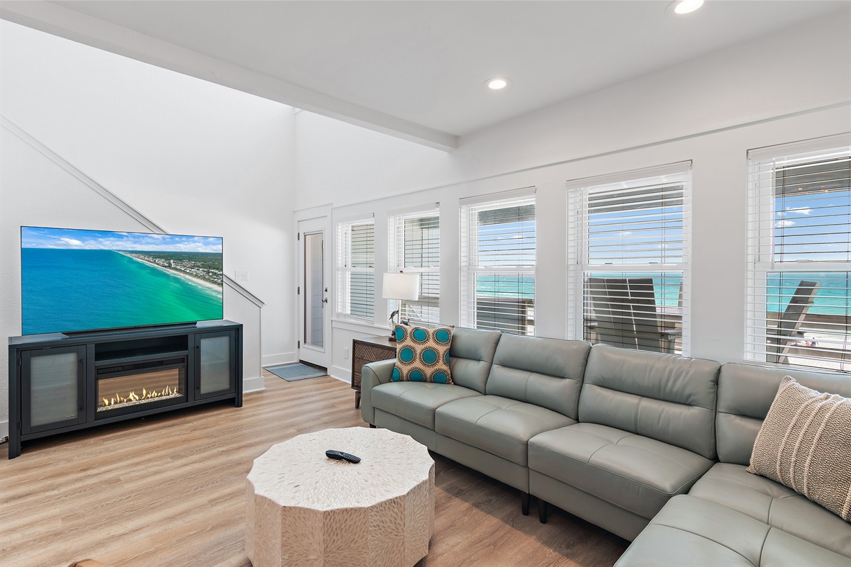 SeaWinds 8 - 2nd Floor has the Primary Living Space featuring Gulf Views, a new leather sectional, a 70" Smart TV, Remodeled Kitchen, Dining Space, and access to the Gulf View Patio.