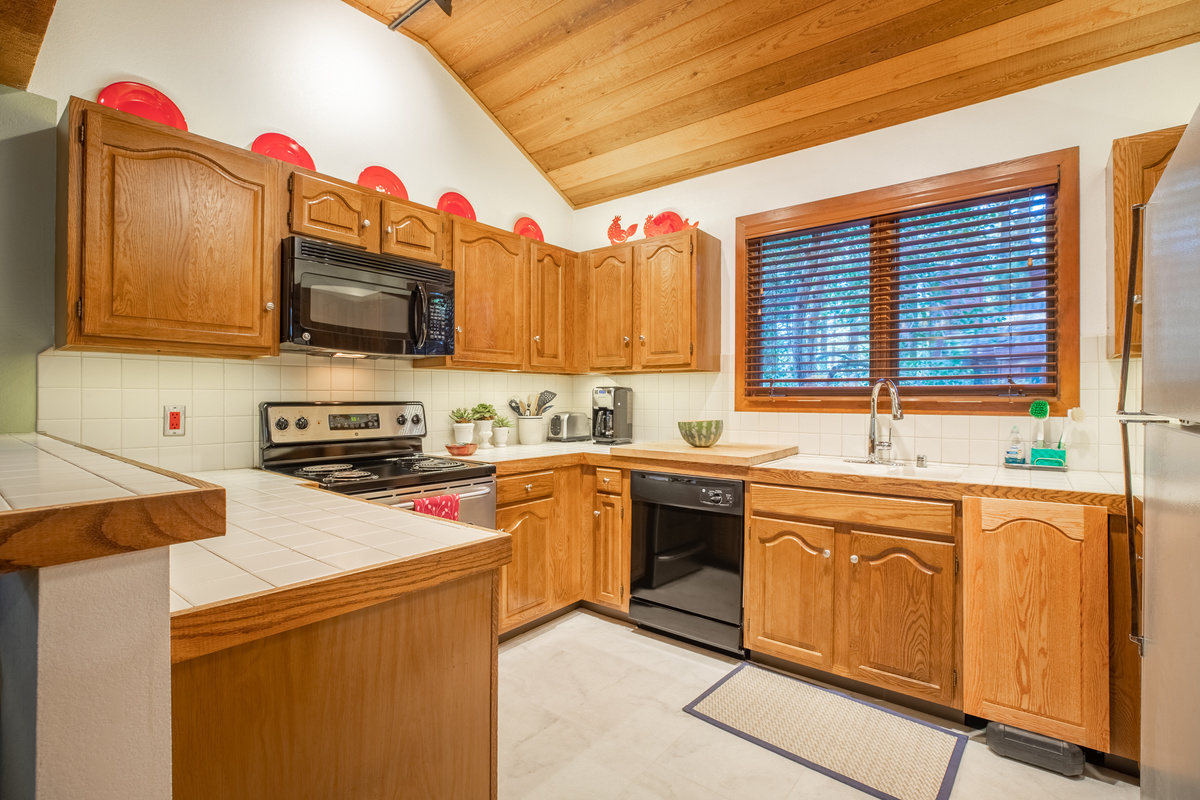 Classic kitchen with modern appliances