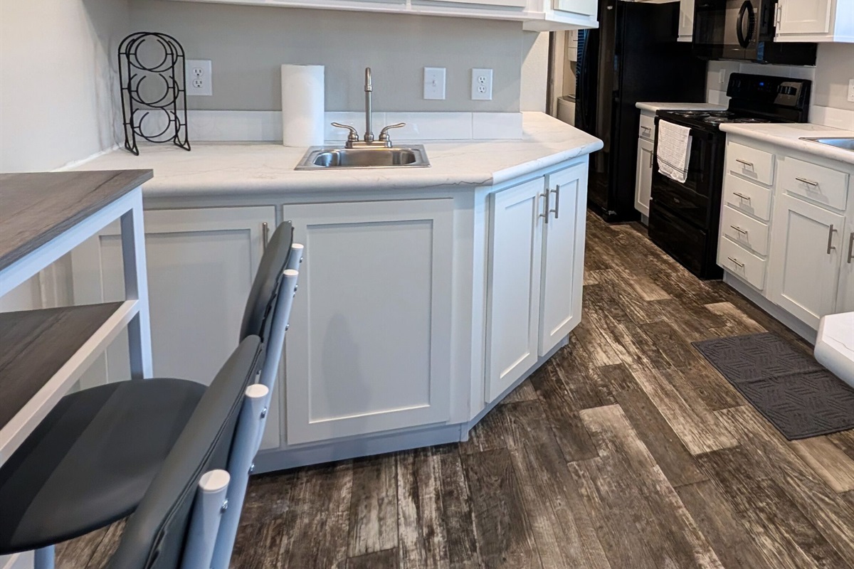 Wet bar for cocktails or coffee....