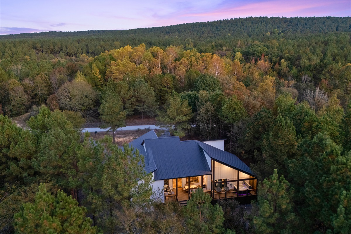 Surrounded by forest views and open skies, S’more Good Times is a peaceful retreat designed for connection, comfort, and fun.