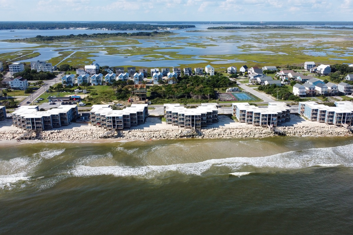 Topsail Reef at high tide