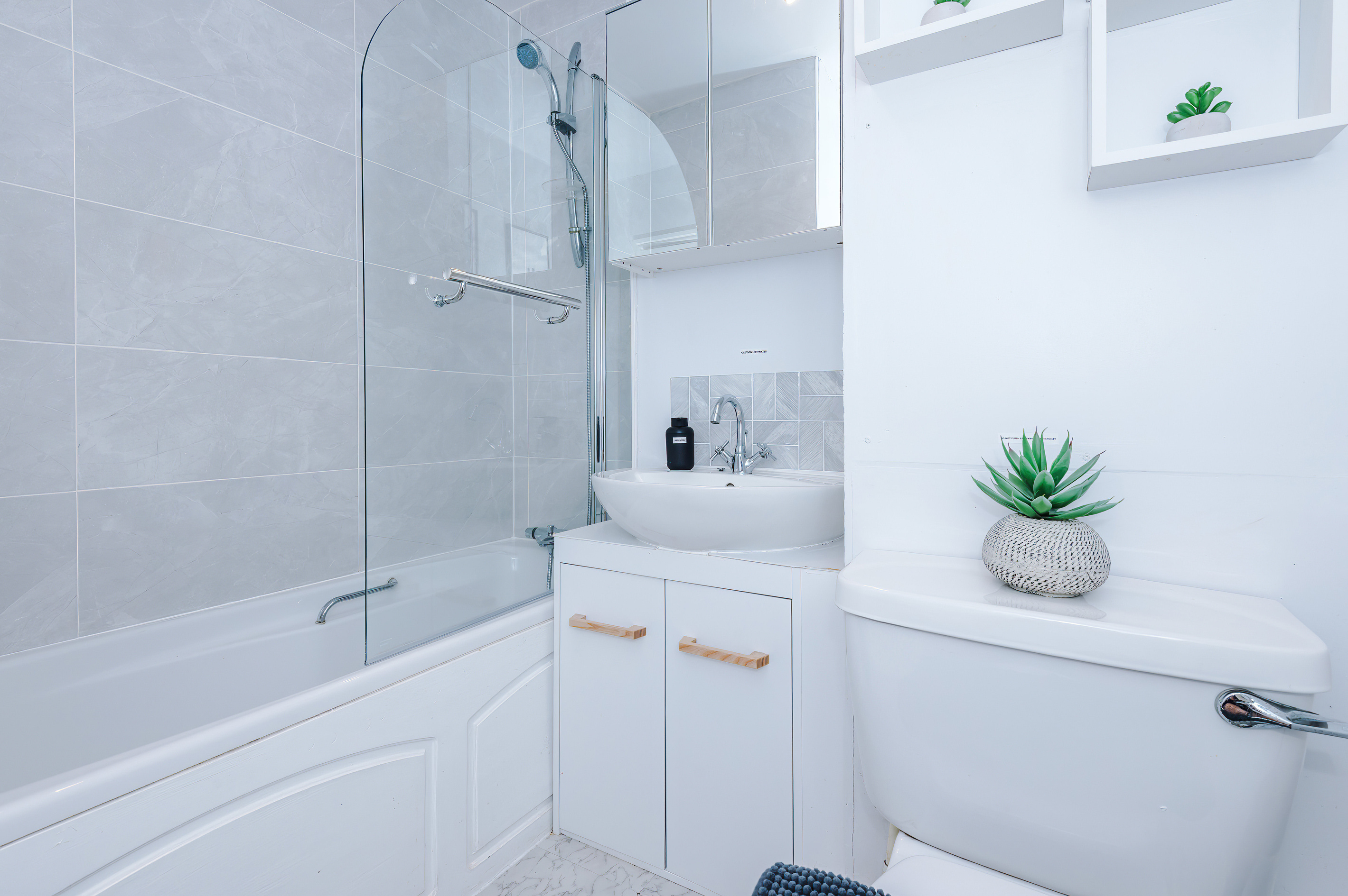 Family bathroom with Shower