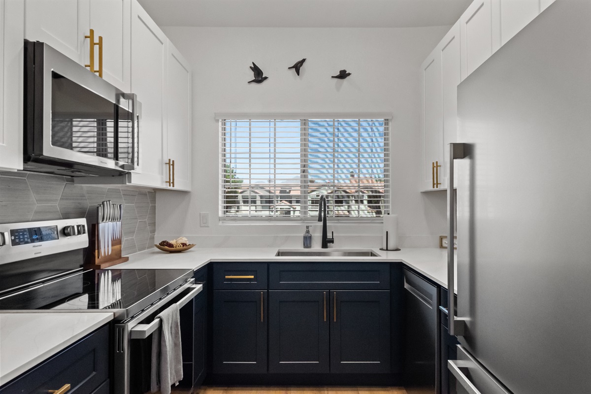 Enjoy the convenience of a fullly stocked kitchen during your stay