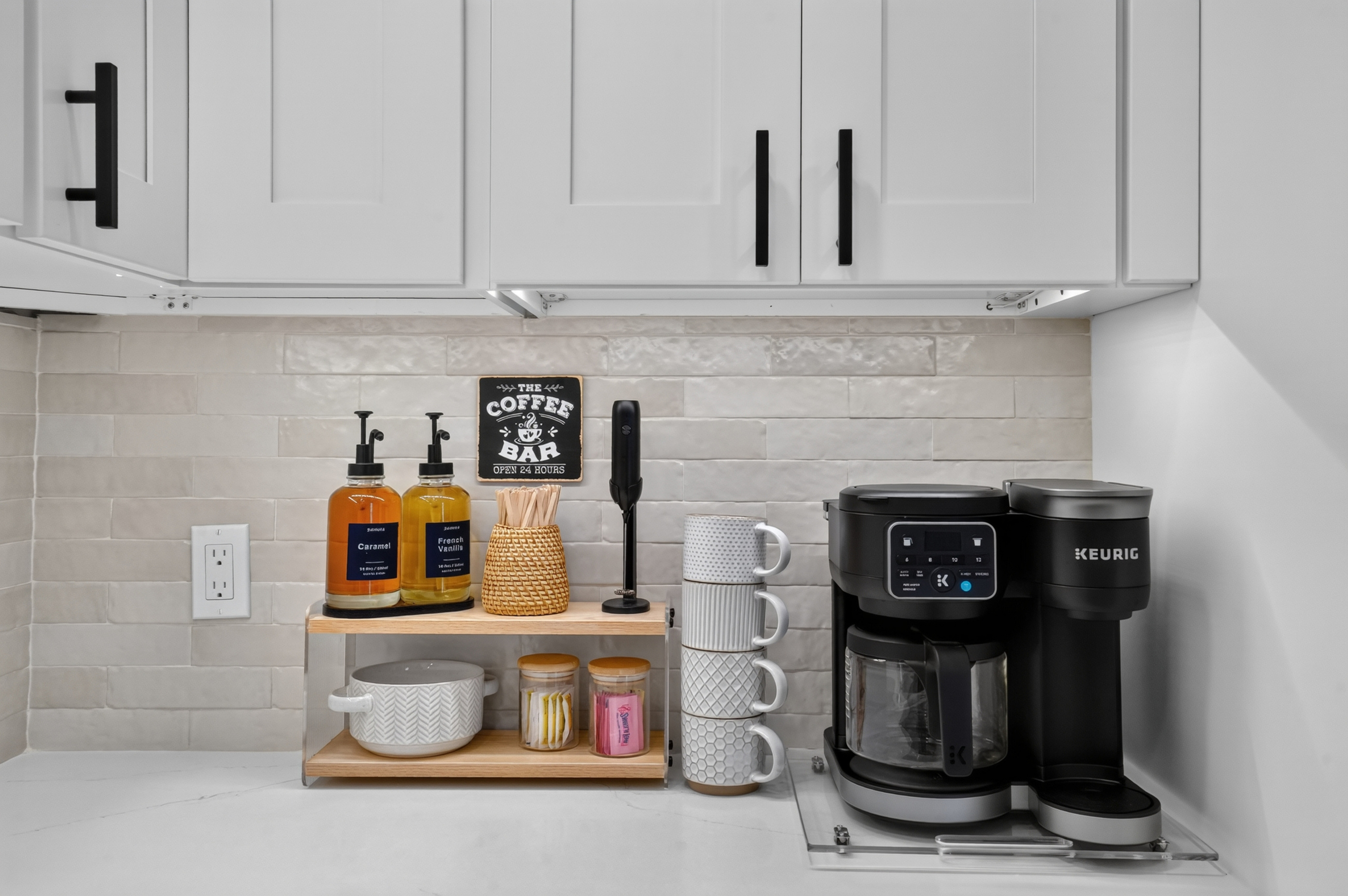Start your morning your way at the dedicated coffee station with drip and single-serve coffee makers.
