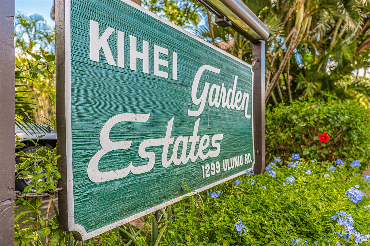 Kihei Garden Estates is right in the hub of Kihei, quiet but near beaches and tons of activities!