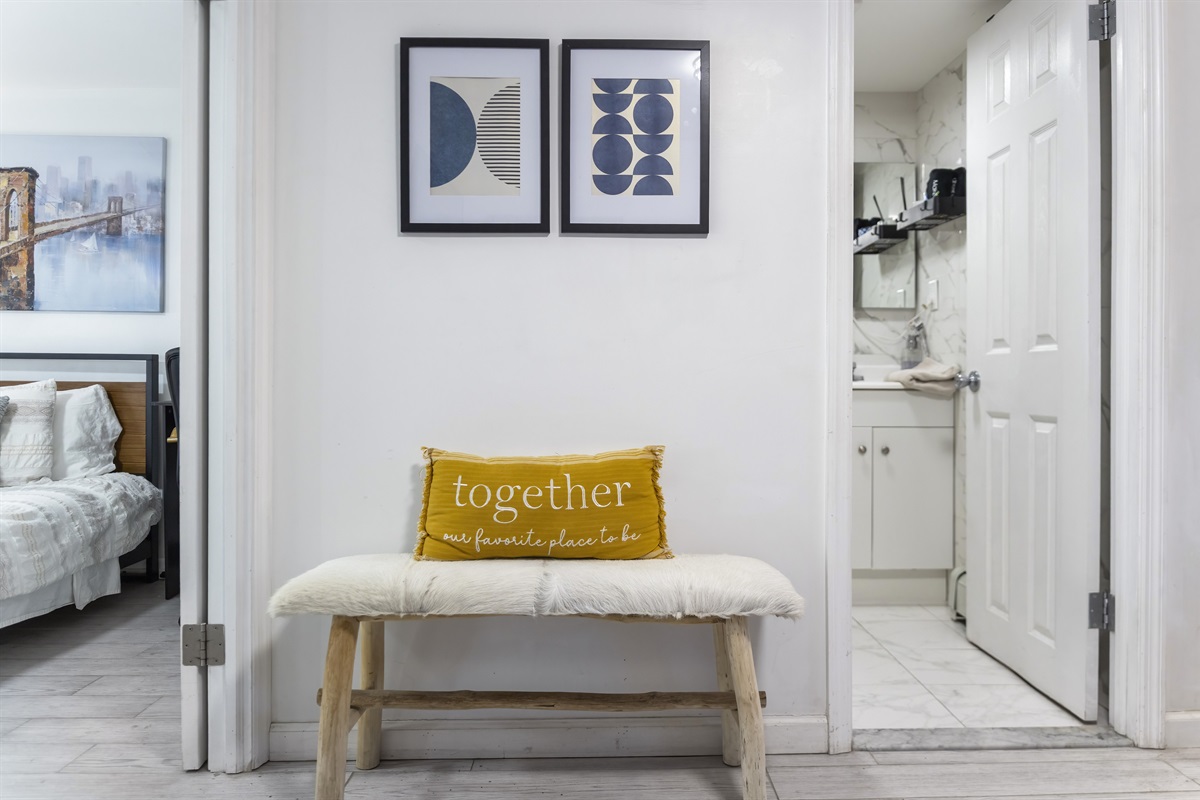 Pause as you come and go in a welcoming entry that makes arriving home feel easy and unrushed.