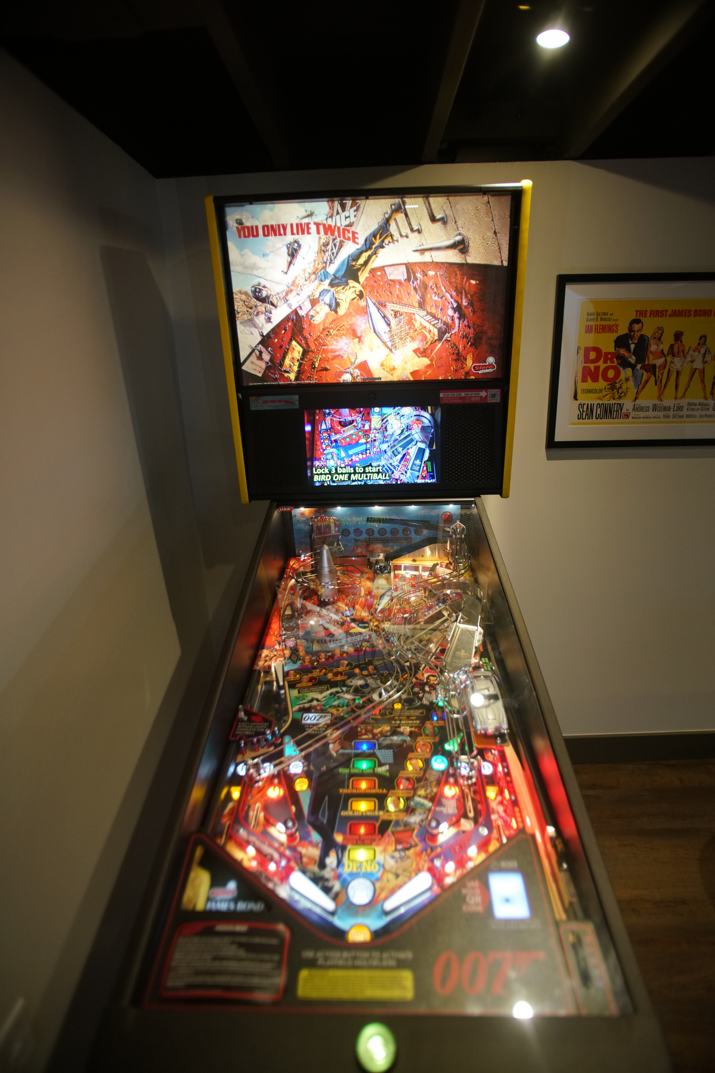 Stern 007 Pinball