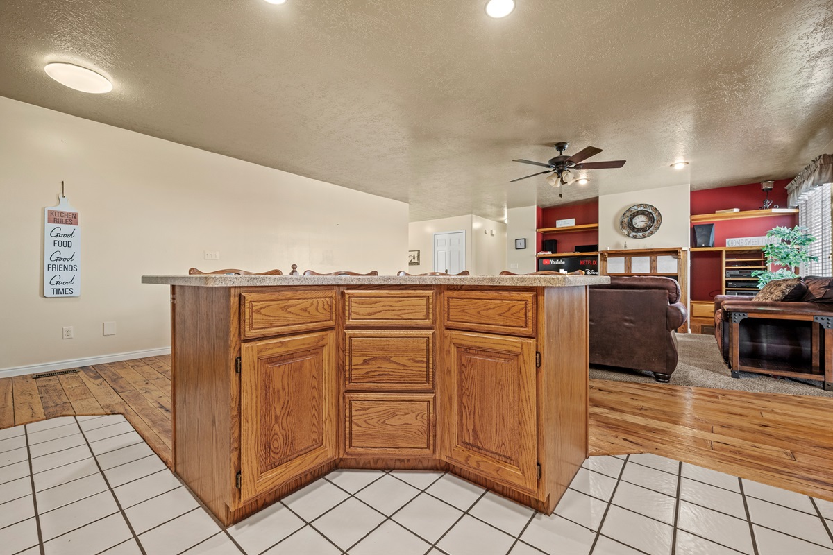 Main Level Kitchen Island