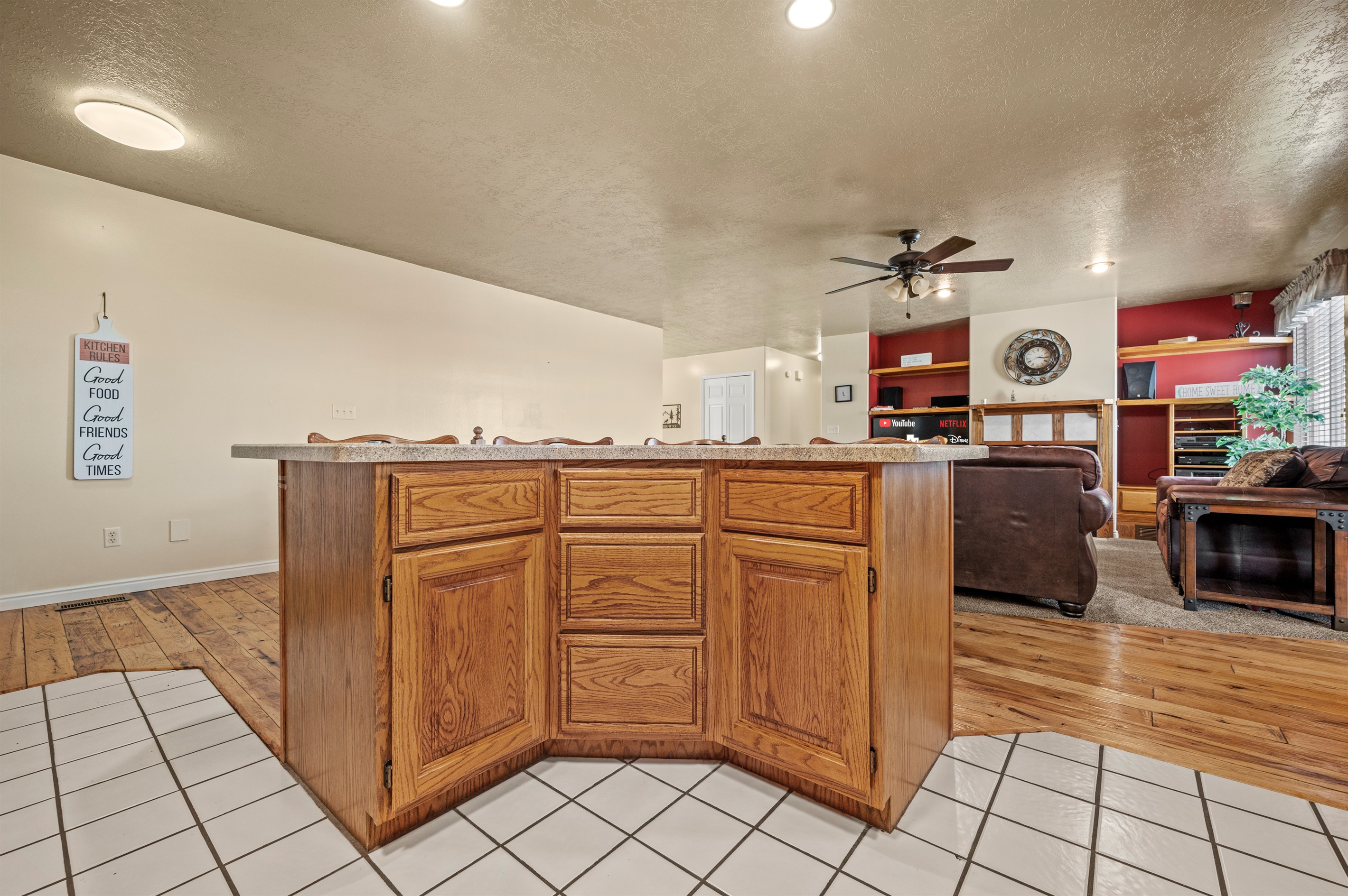 Main Level Kitchen Island