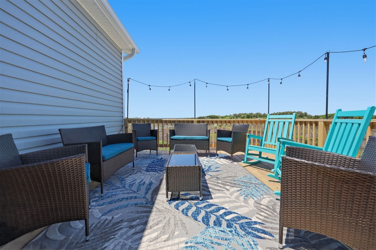 Welcome to Turtle LIVIN, where marsh views and coastal breeze set the tone for your stay!

