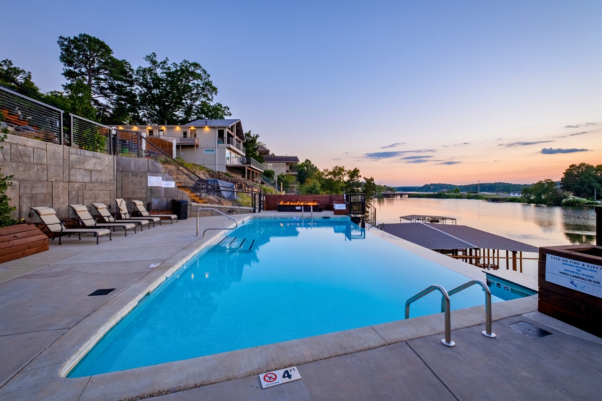 The Lakeview Infinity Pool is a Guest Favorite