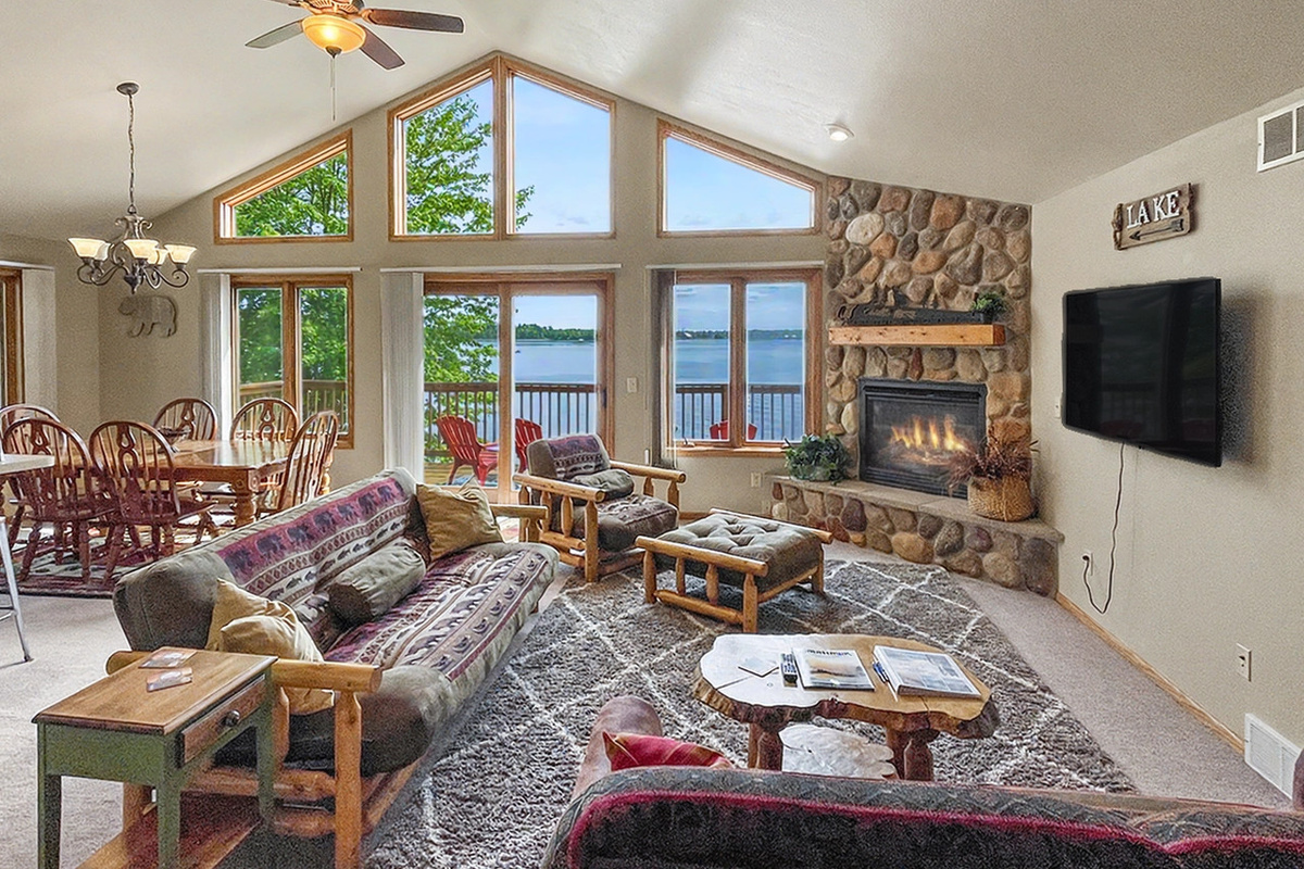 Living Room - Lower Level Great Room with Lake Views