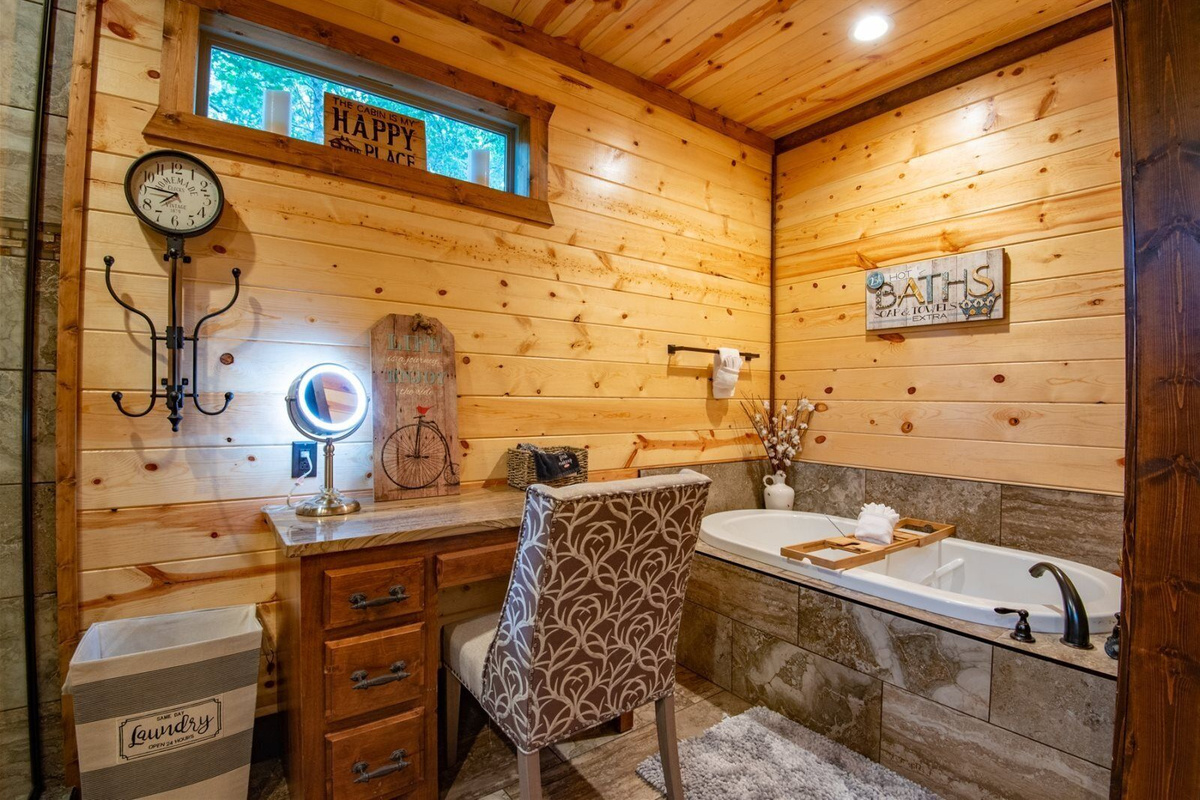 Ensuite