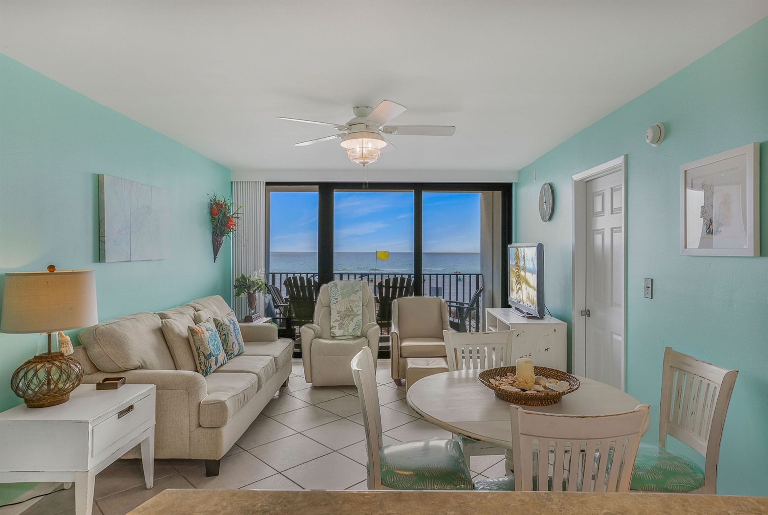 Floor to Ceiling Windows