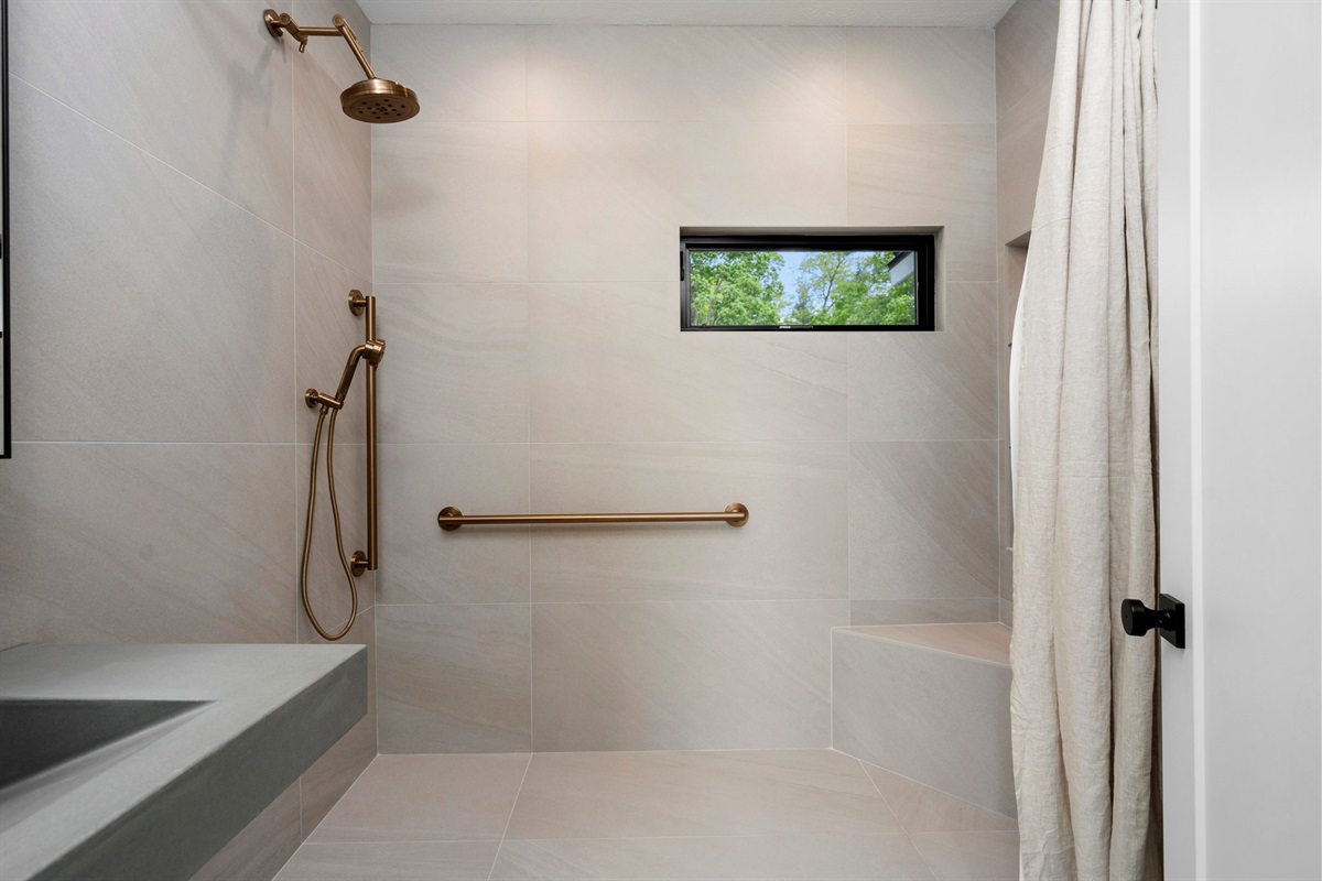 Walk-in Shower