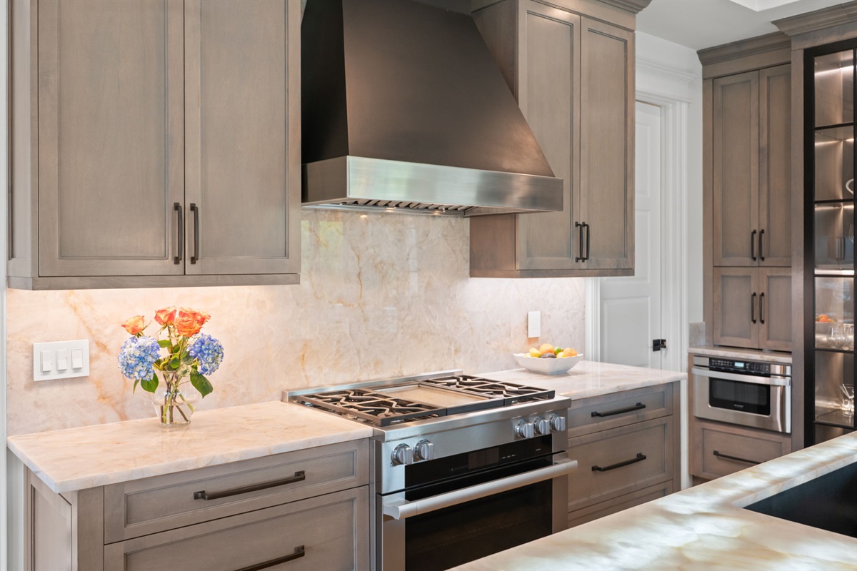 Gas stove, well lit counter space and cooking area