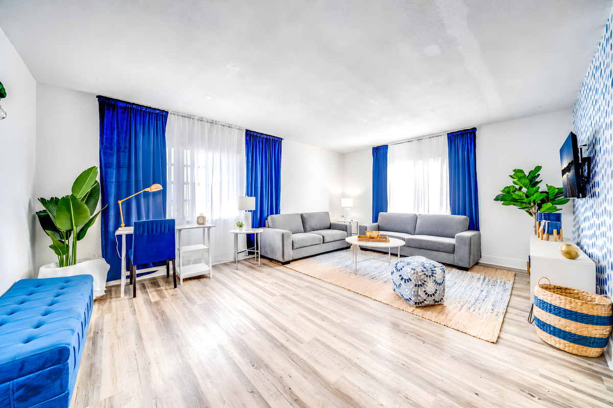 Michael was an amazing host. Responded quickly, checked up on us to ensure we were doing good. The home is in top shape. Pictures don’t do it justice. Book now and look no further. You won’t regret it. Will book again. - Elizabeth
