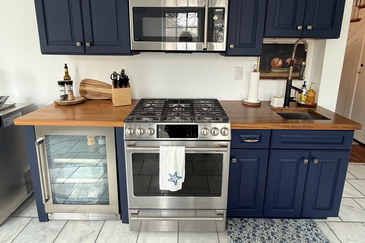 Shared Kitchenette