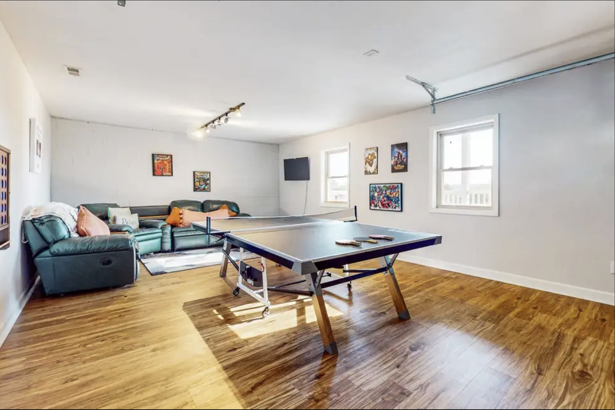 Reclining sofa, ping pong, TV- The fund place to spend the evenings
