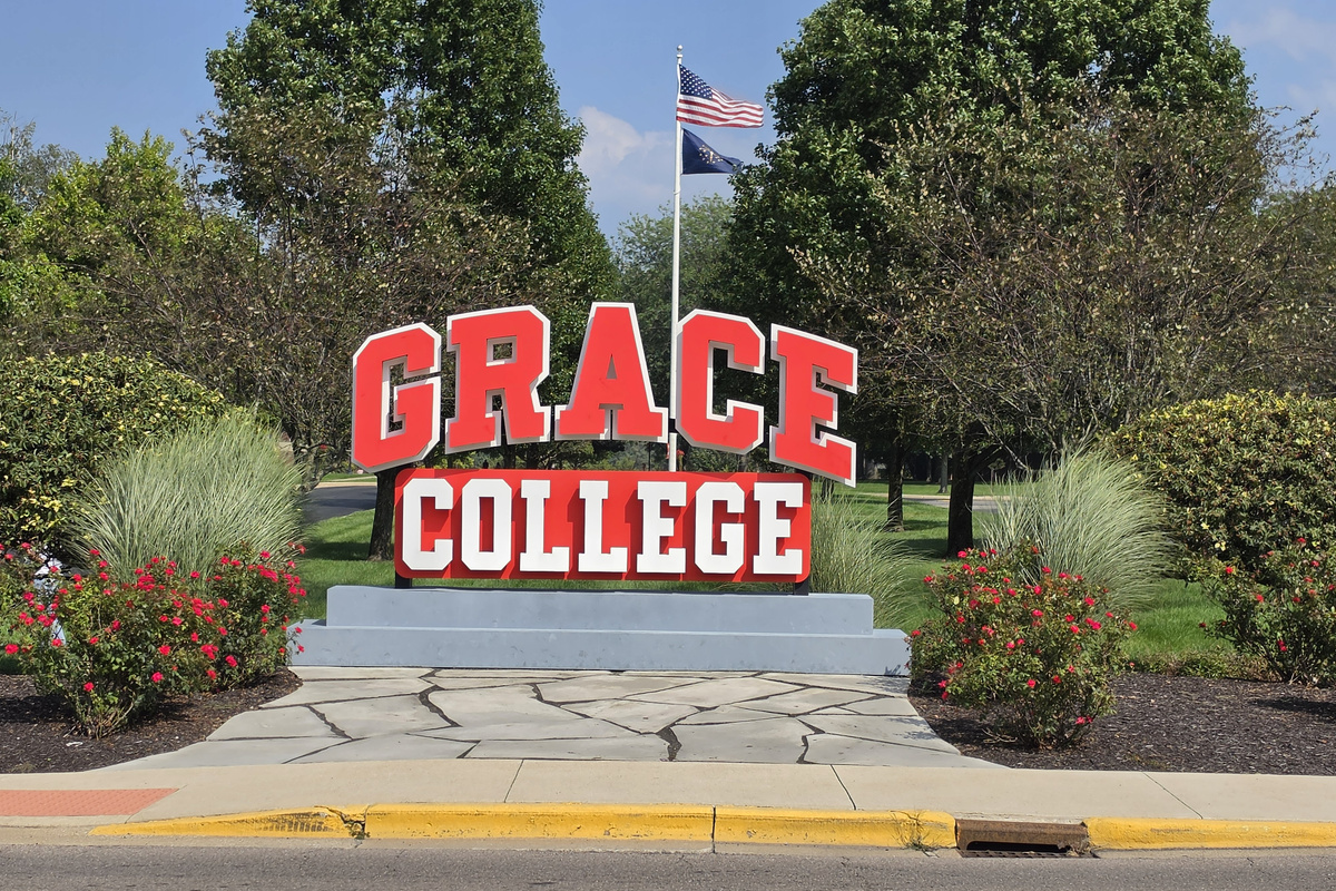 Just a easy, 5 minute walk to the center of beautiful Grace College campus.