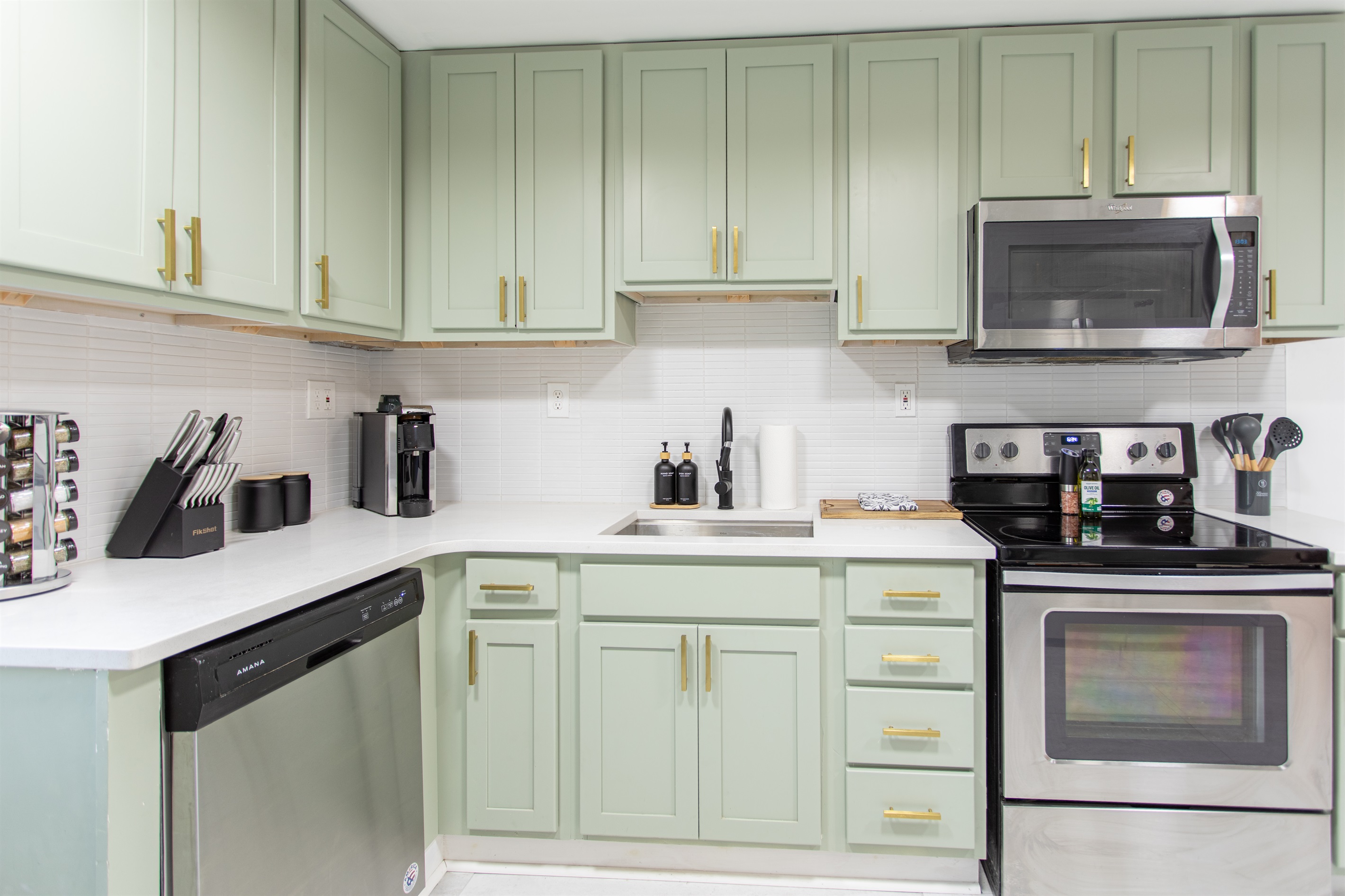 Fully equipped kitchen