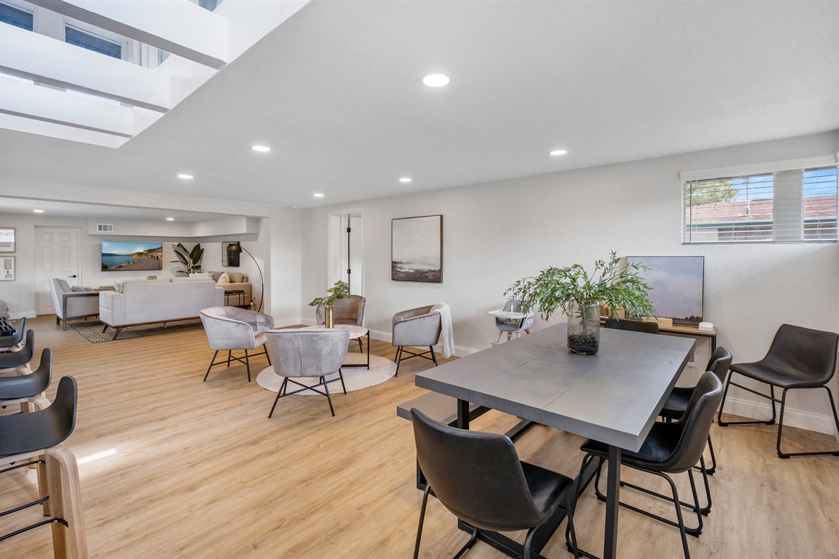 Living Room | Keyless Entry