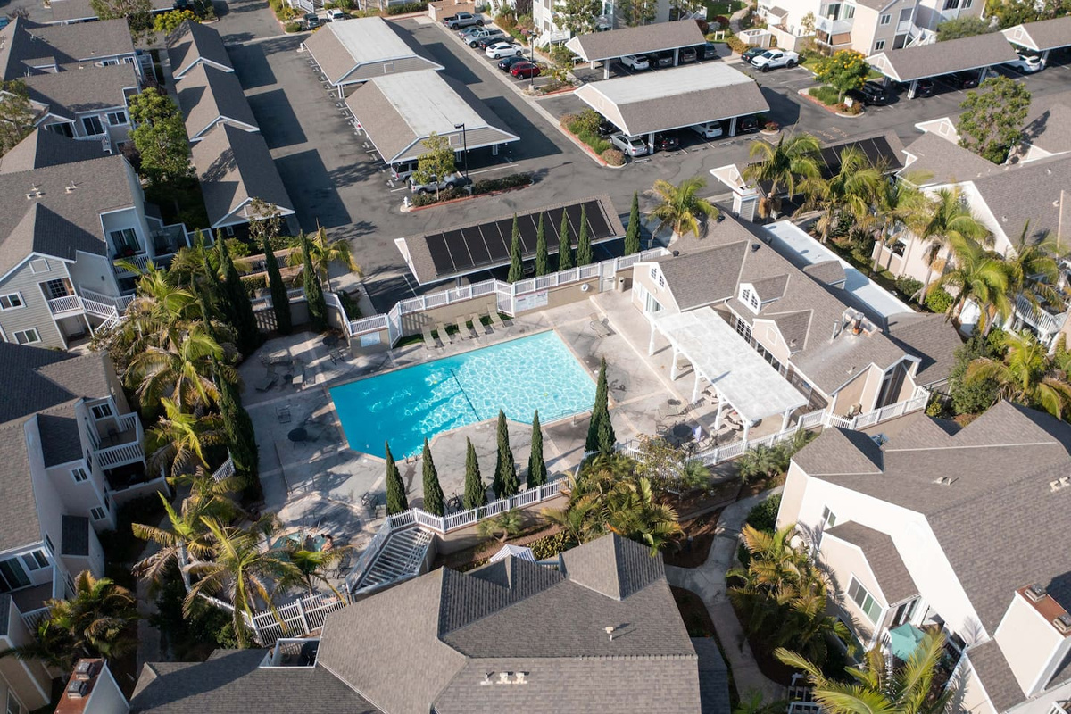 Community offers one large pool and two jacuzzis