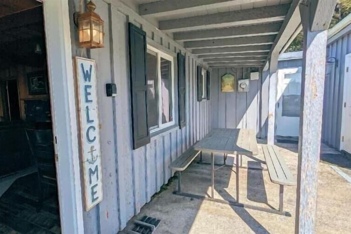 Picnic Table on the South side of the house 