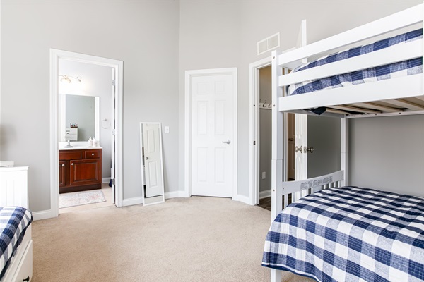 Golden Dome Getaway<>Townhome 1.5 mi To ND, photo 21