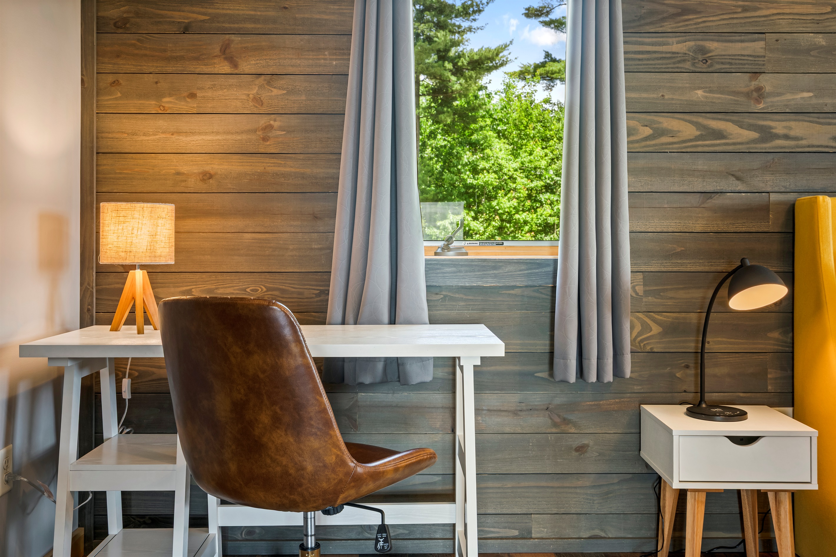 Dedicated workspace for remote work or quiet focus