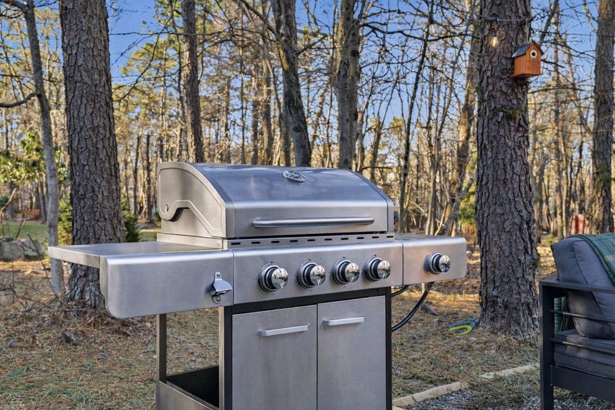 Your own gas grill, your own backyard, your own schedule. BBQ nights are always on the menu