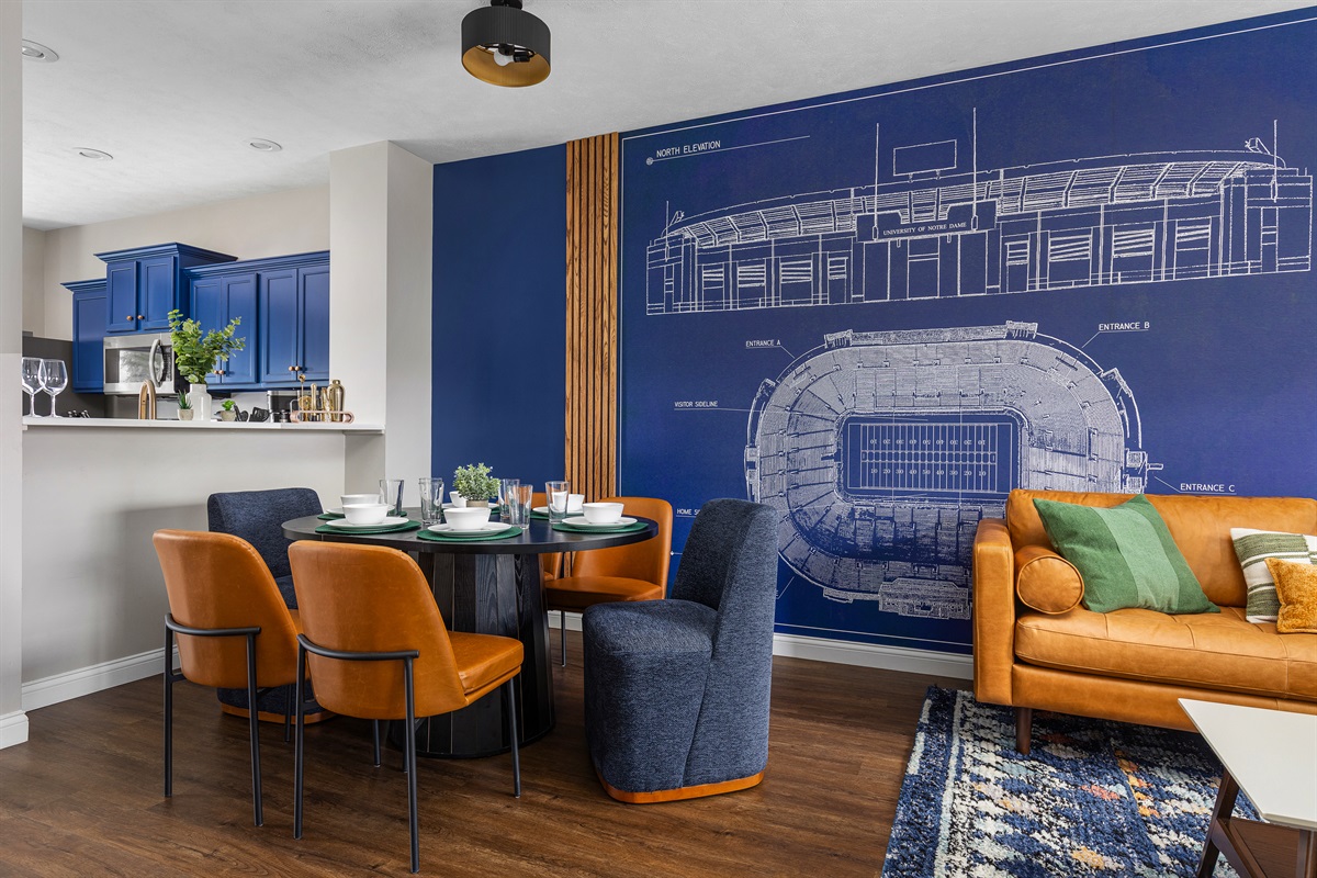 Dining table on 2nd floor seats 6