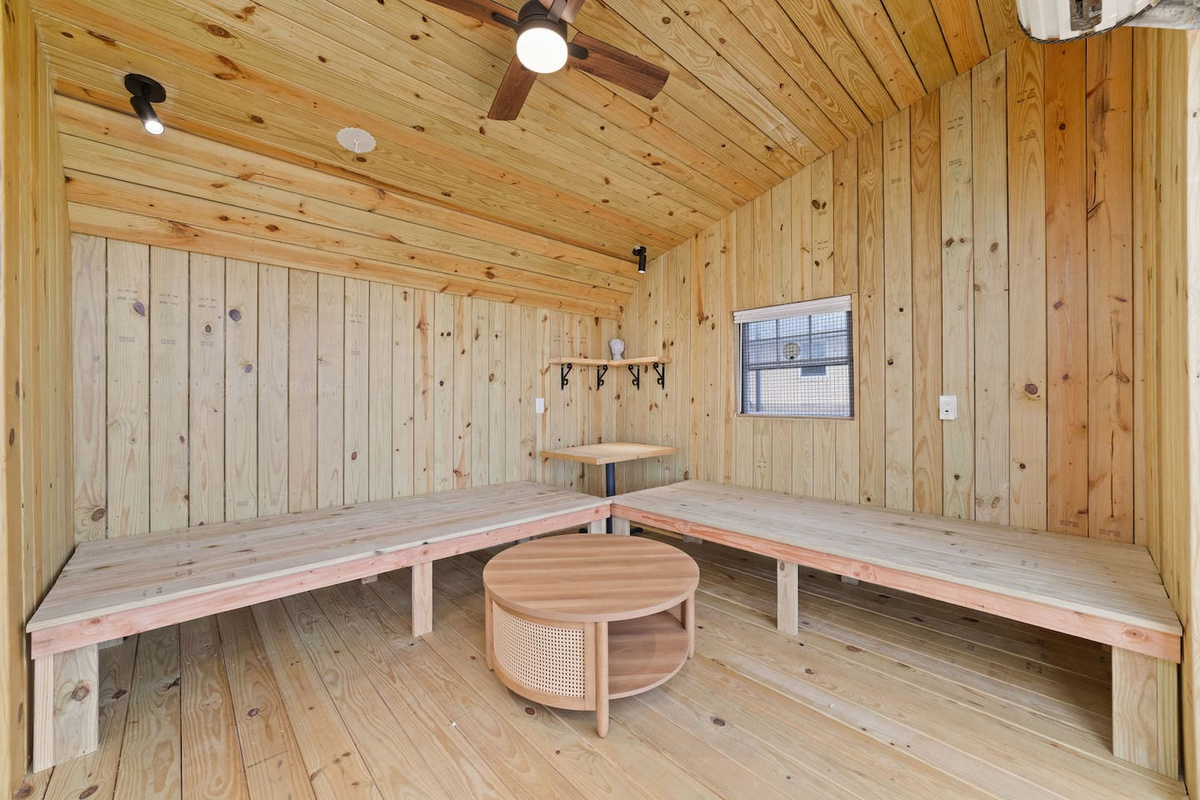 Kitchenette