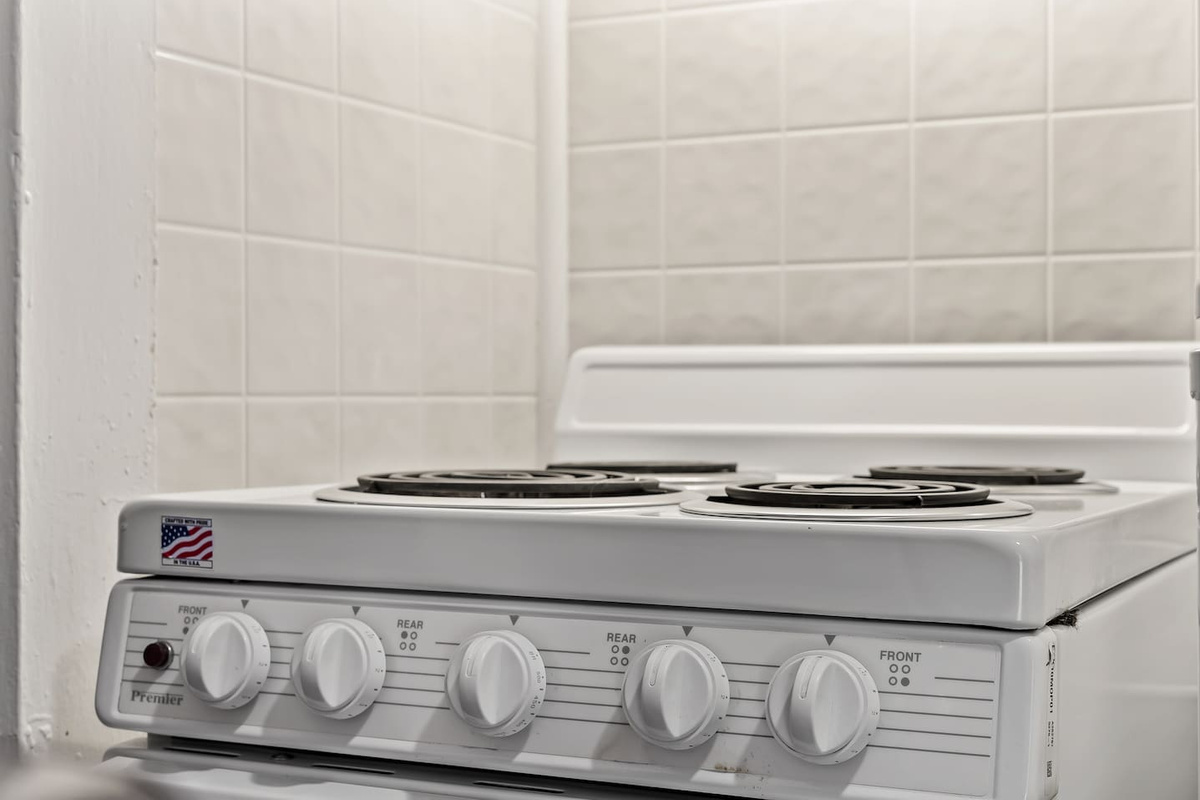 A stovetop for whipping up a simple meal whenever you like.