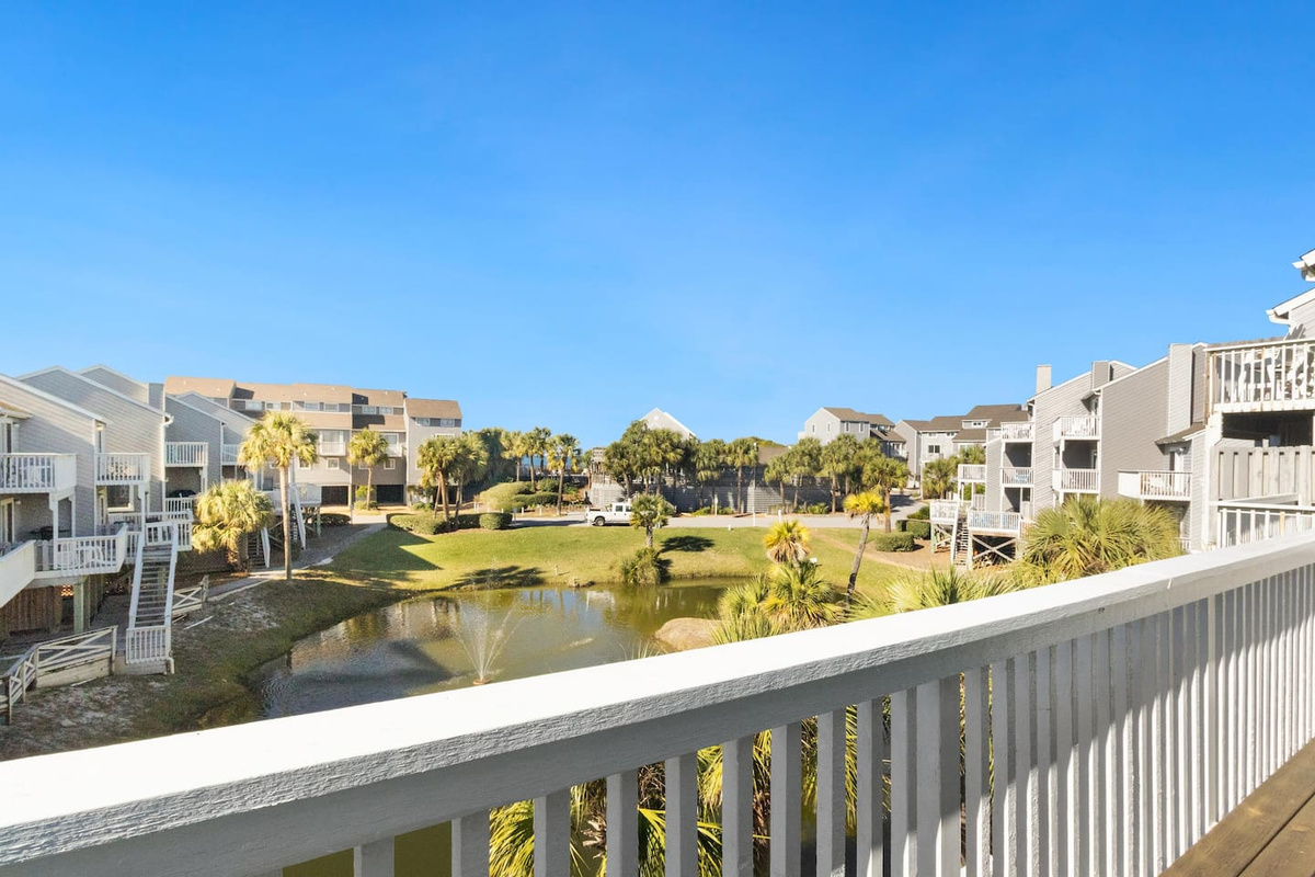  Your master suite deck faces west, giving you front-row seats to panoramic Gulf views from morning through golden hour.