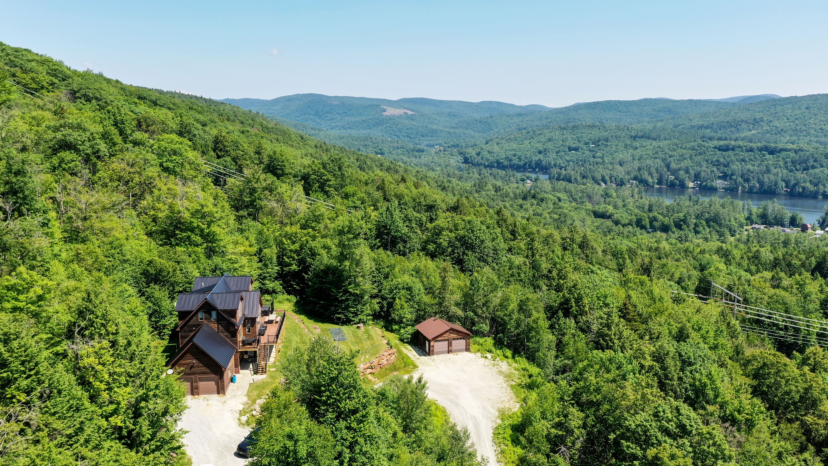 Stunning views of the surrounding valley and mountains