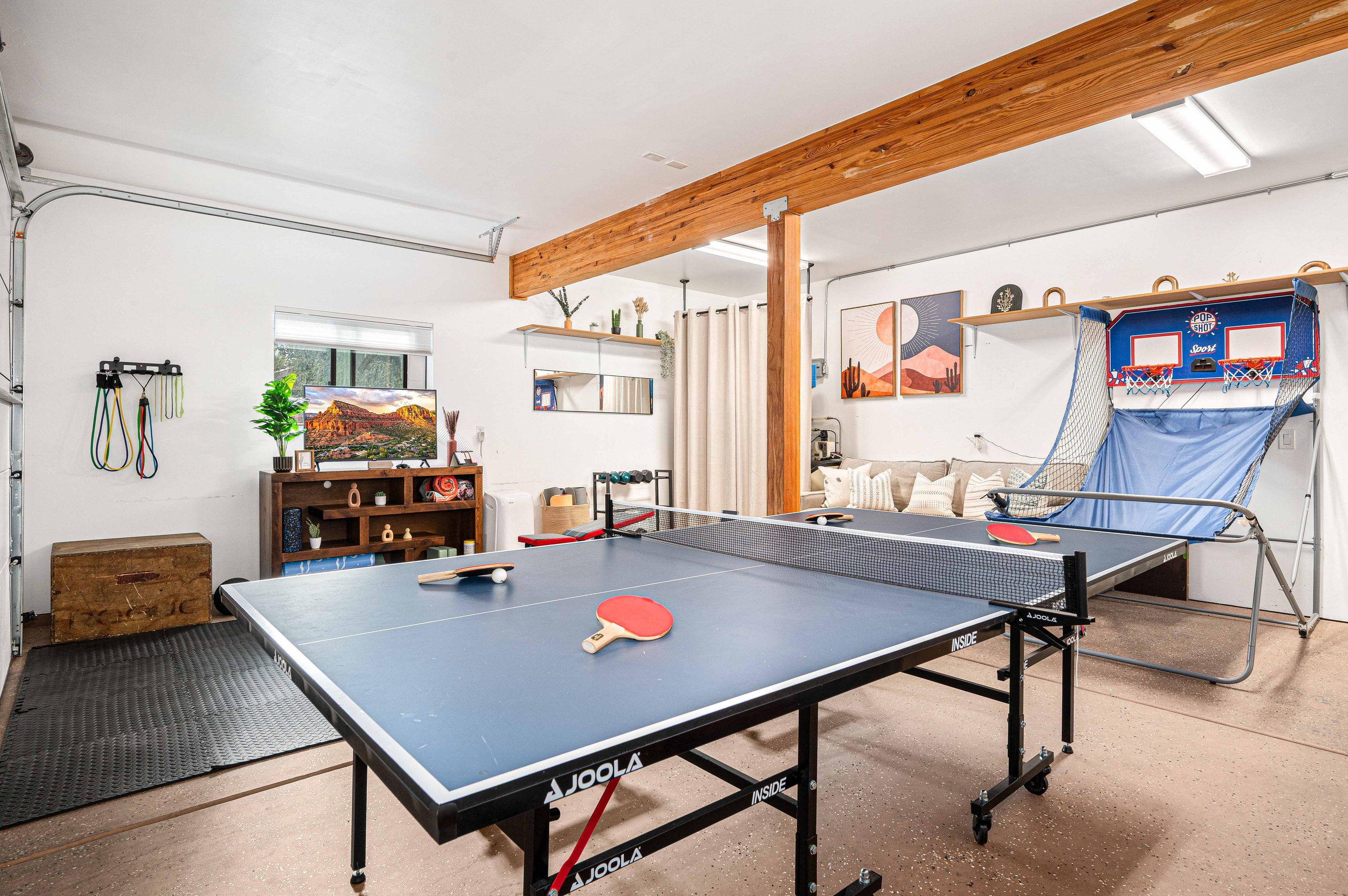 {Game Room} Challenge the group to ping pong or arcade basketball in your private game room.