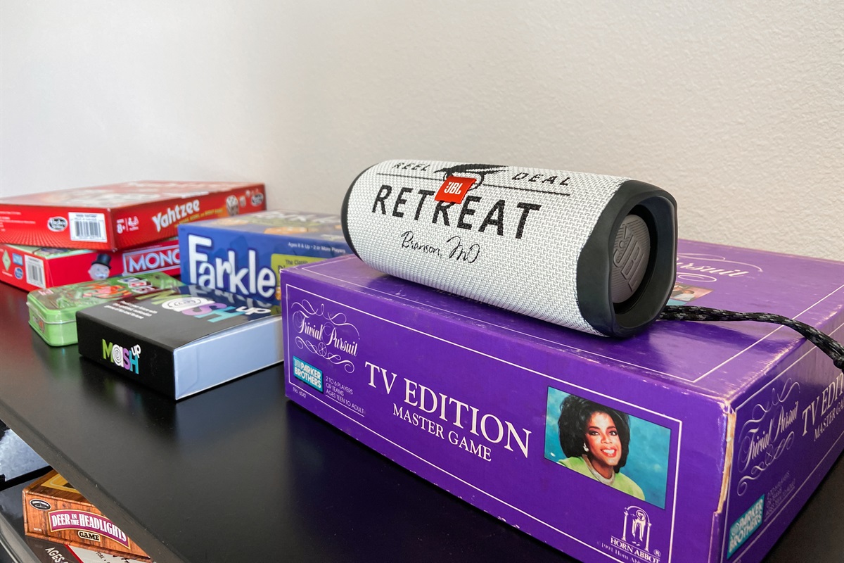 Lots of games for the kiddos and adults!