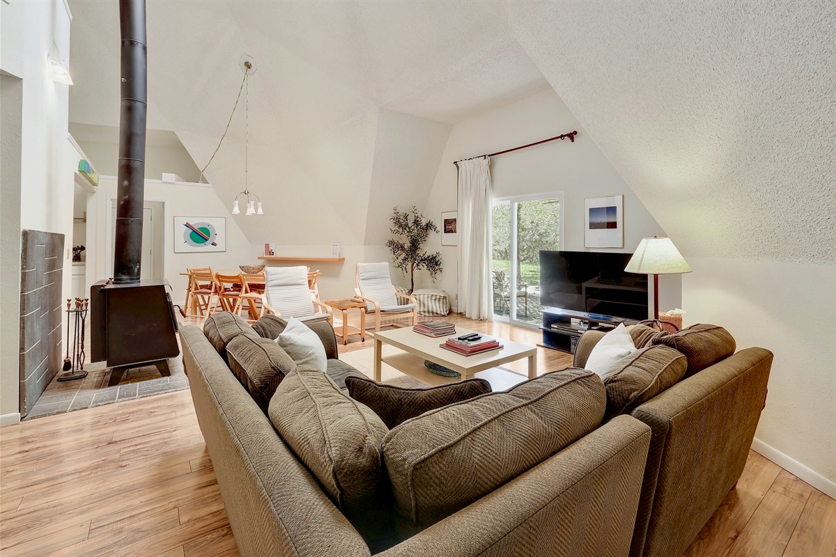 Open living space connecting to dining area
