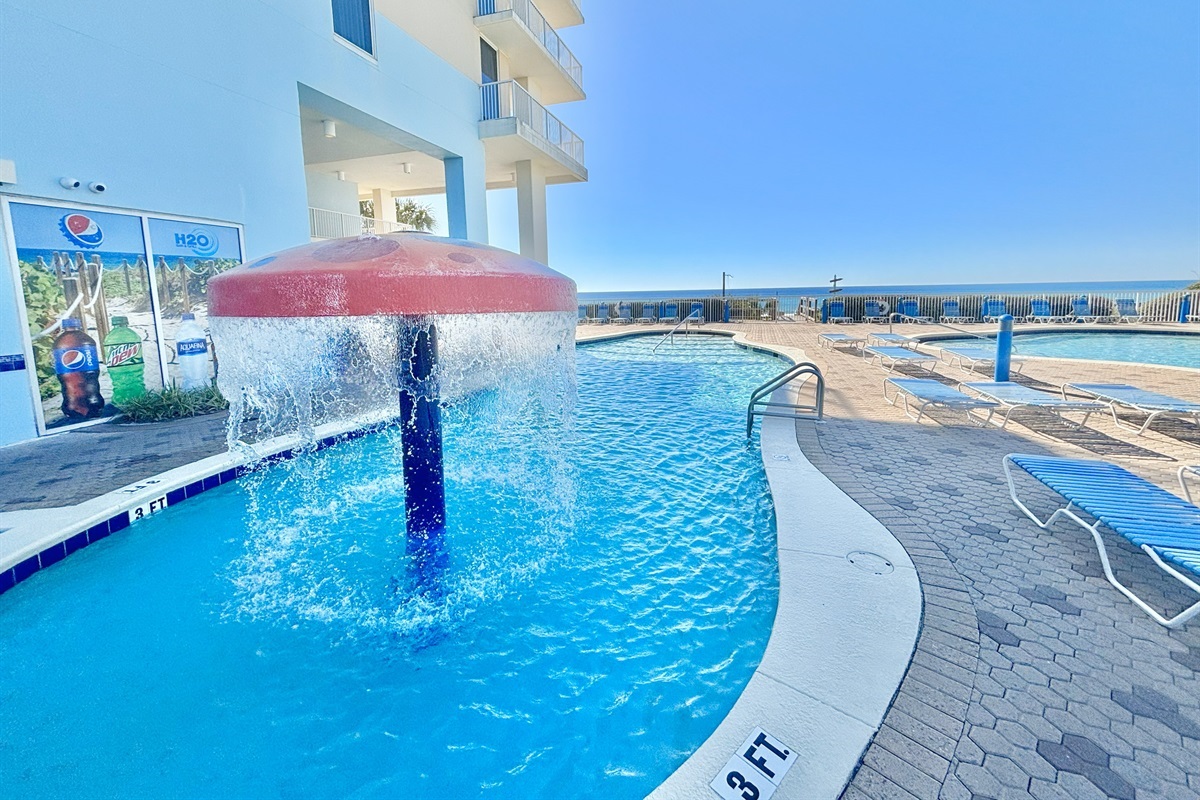 One of many pools available at Majestic