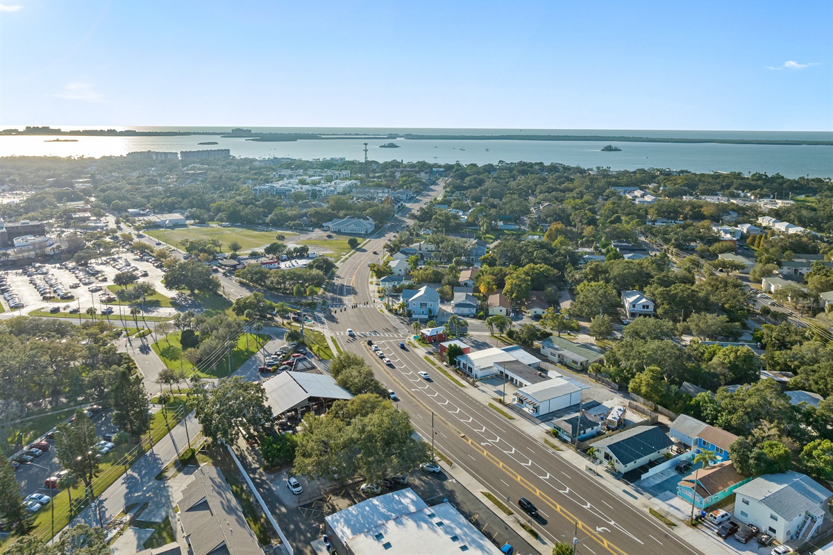 Aerial view of our beautiful and peaceful neighborhood. If you have questions about this property, send us an inquiry as soon as possible!