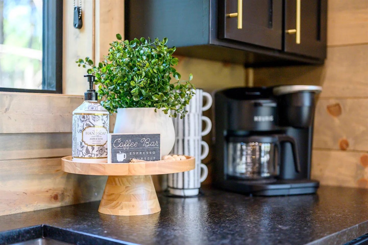 We only had a short visit to Broken Bow and found this gem of a place fairly last minute. It is a beautiful cabin, very clean, and they’ve thought of everything to make your stay perfect. The bed and linens were so comfortable, plenty of fluffy towels, a w