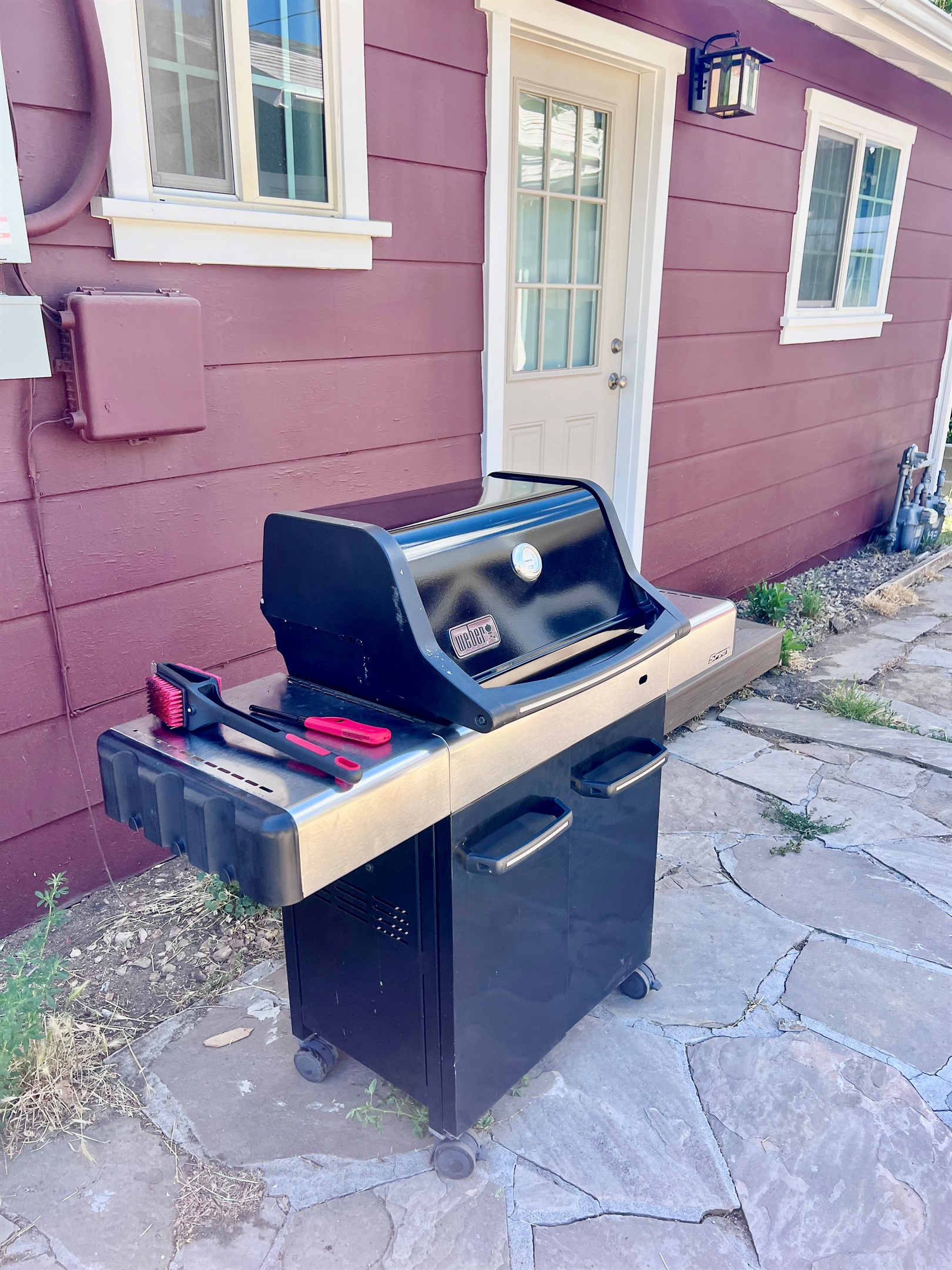 Fire up the full-size Weber propane grill and enjoy delicious BBQ meals on the patio!