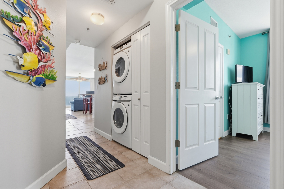 Washer & Dryer