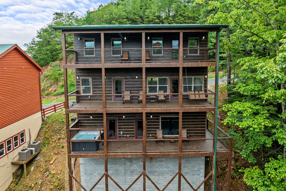 back view of cabin
