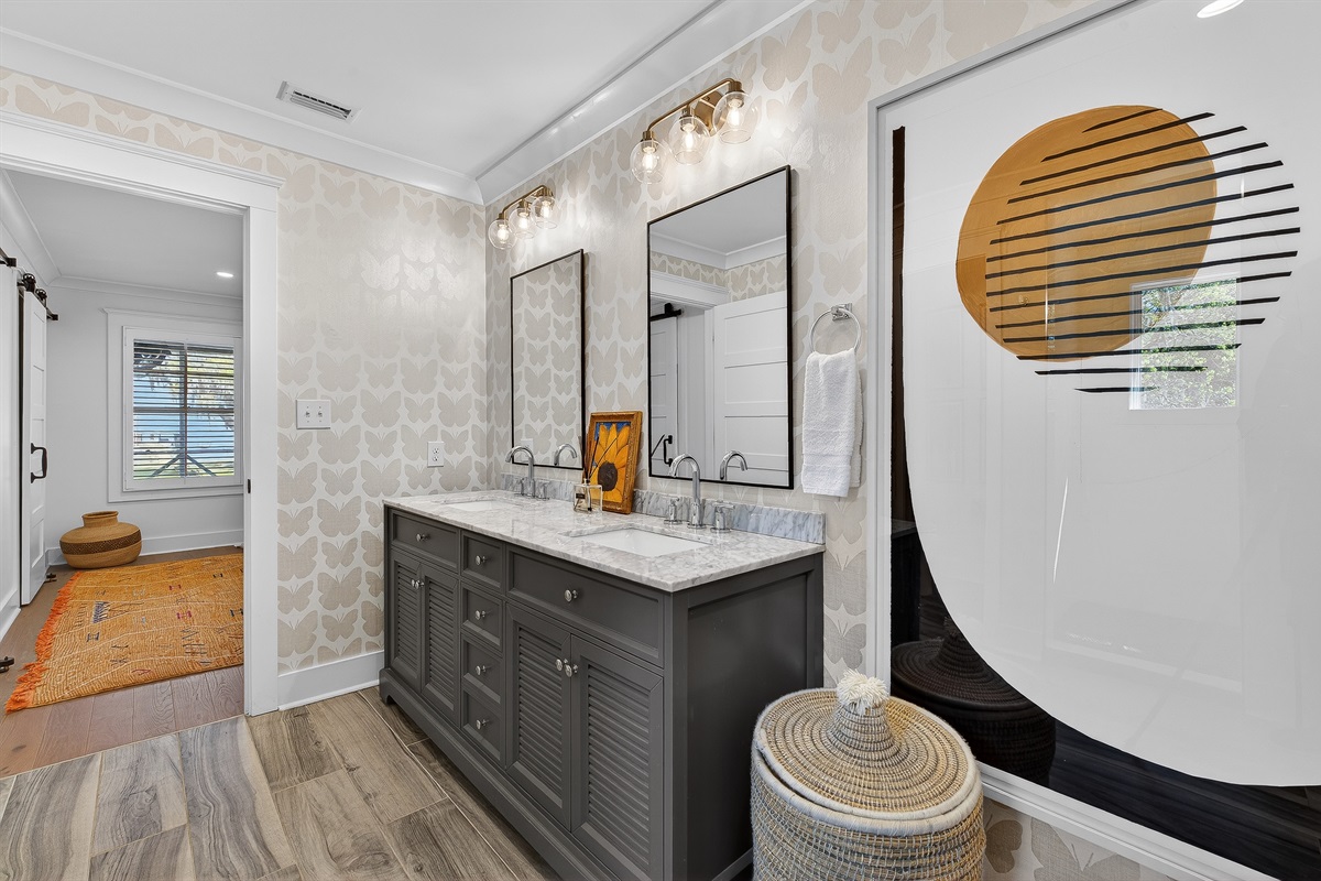 Bright dual vanity with plenty of space to get ready comfortably