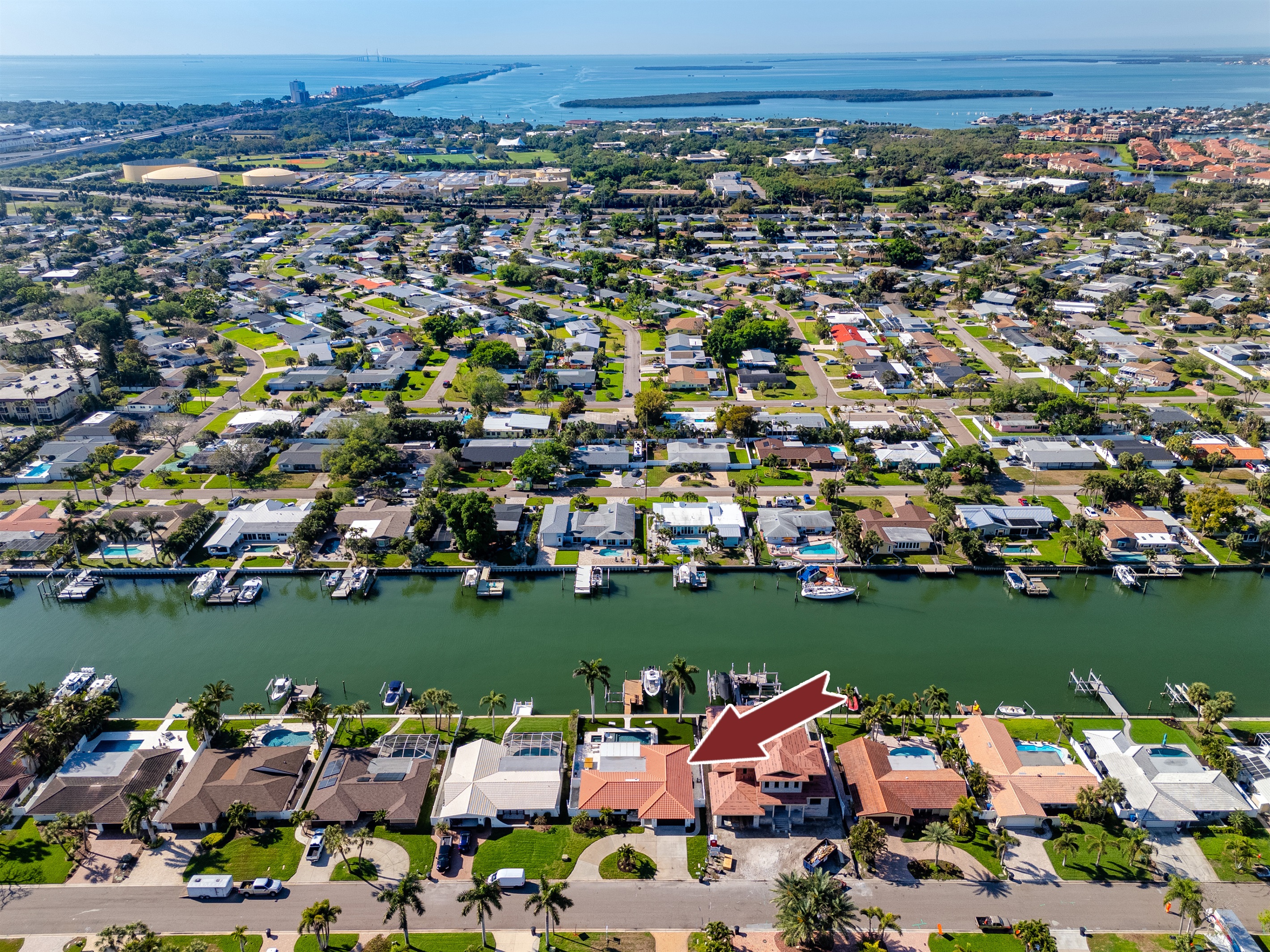 Amazing Waterfront Location