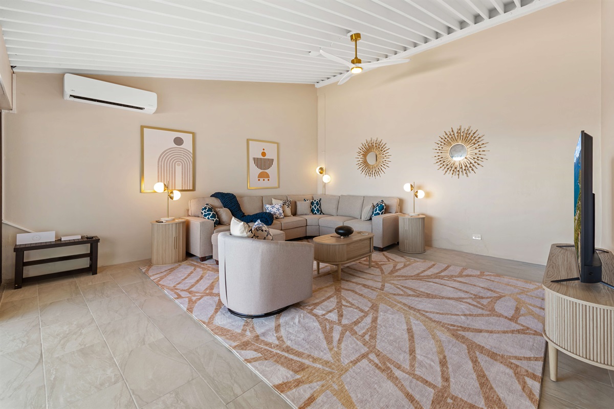 Lots of room for relaxing, watching TV or playing games